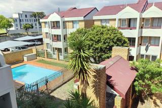 2 Bedroom Property for Sale in Churchill Estate Western Cape